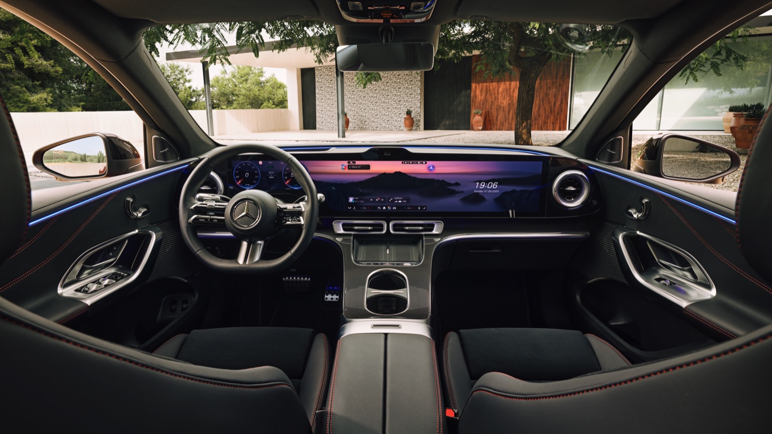 Vehicle Feature Picture