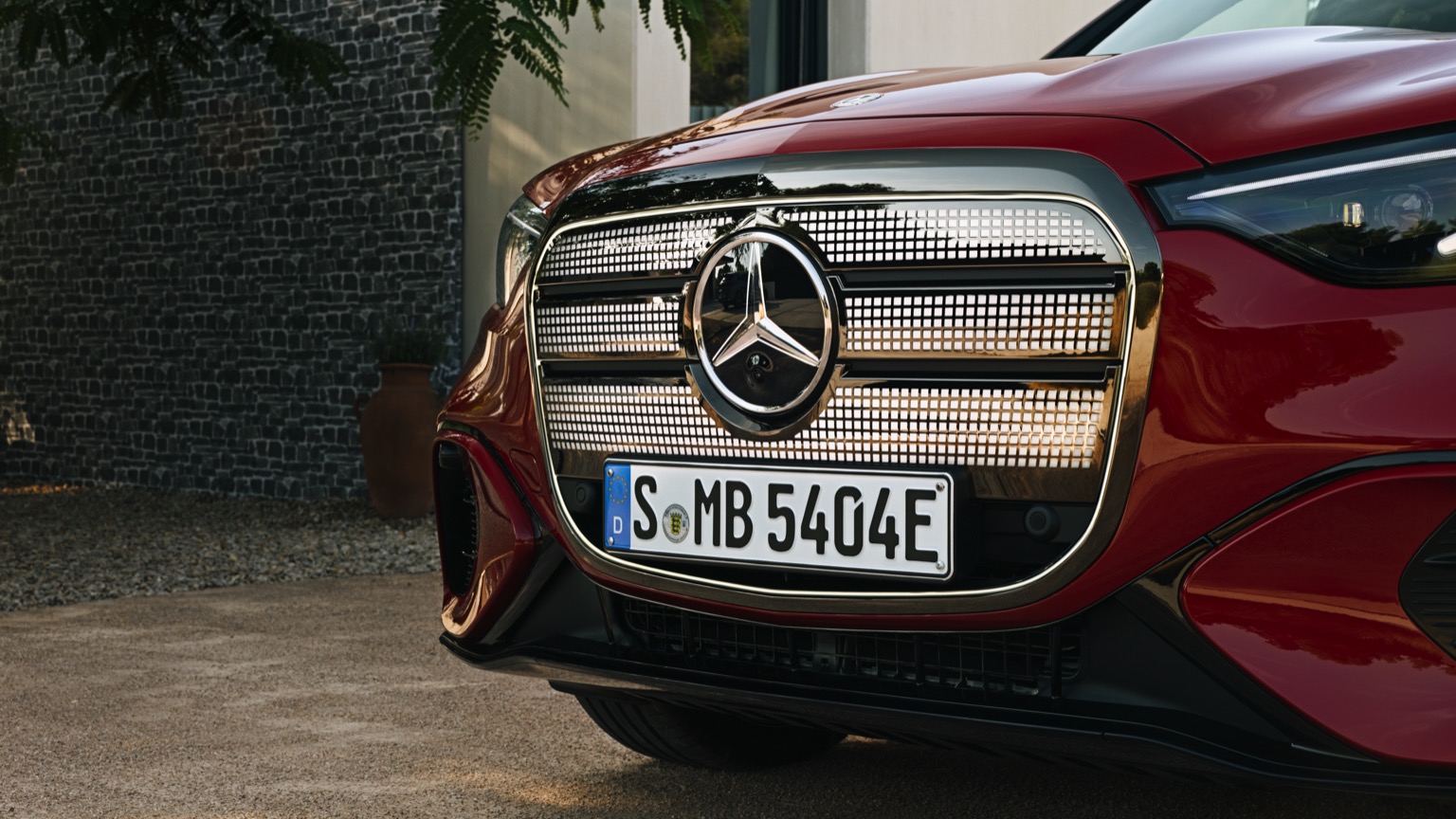 Vehicle Feature Picture