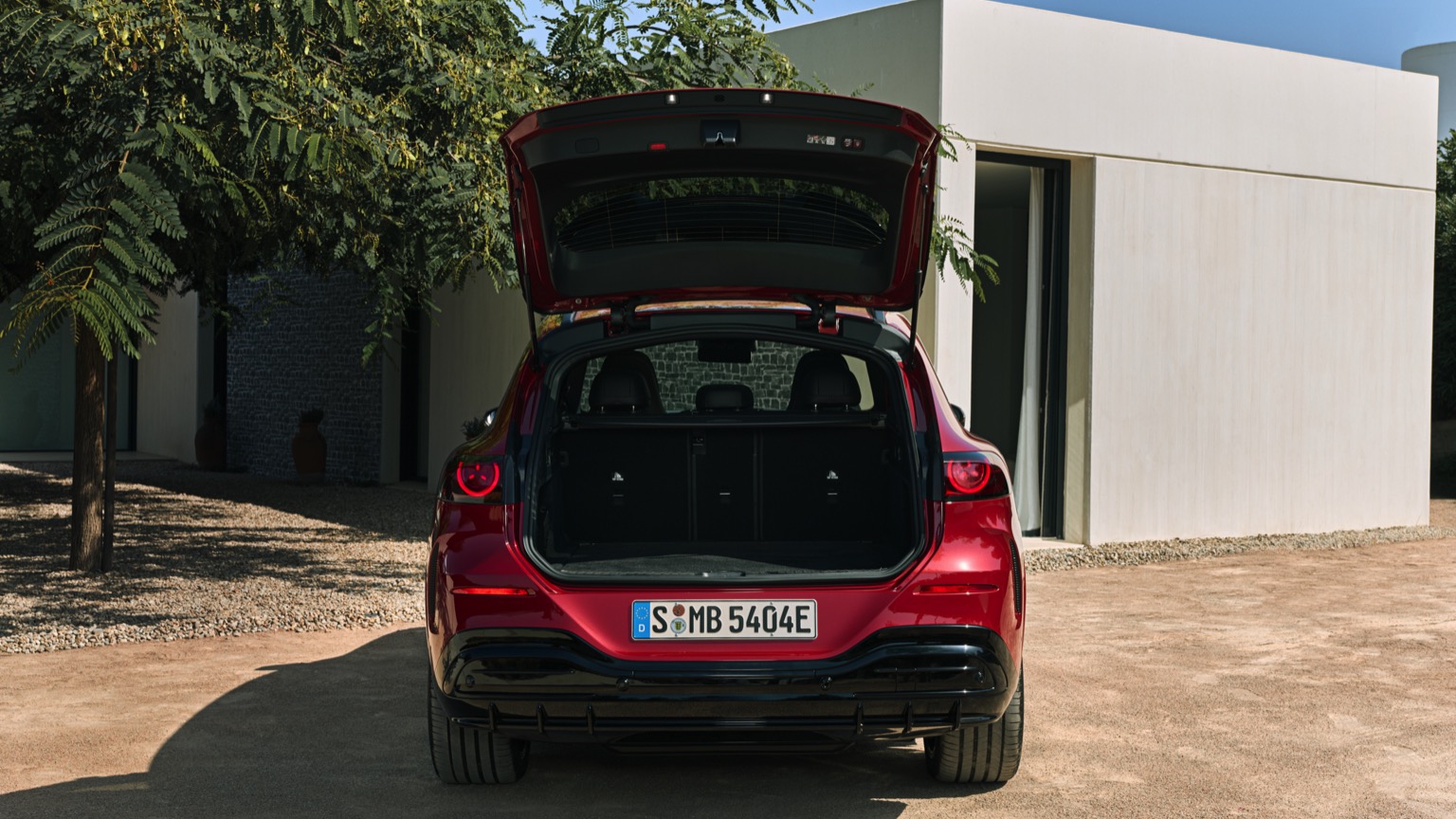 Vehicle Feature Picture