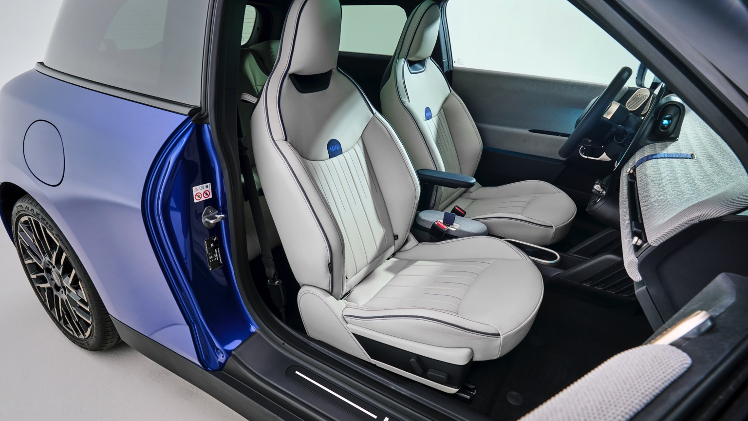 Vehicle Feature Picture