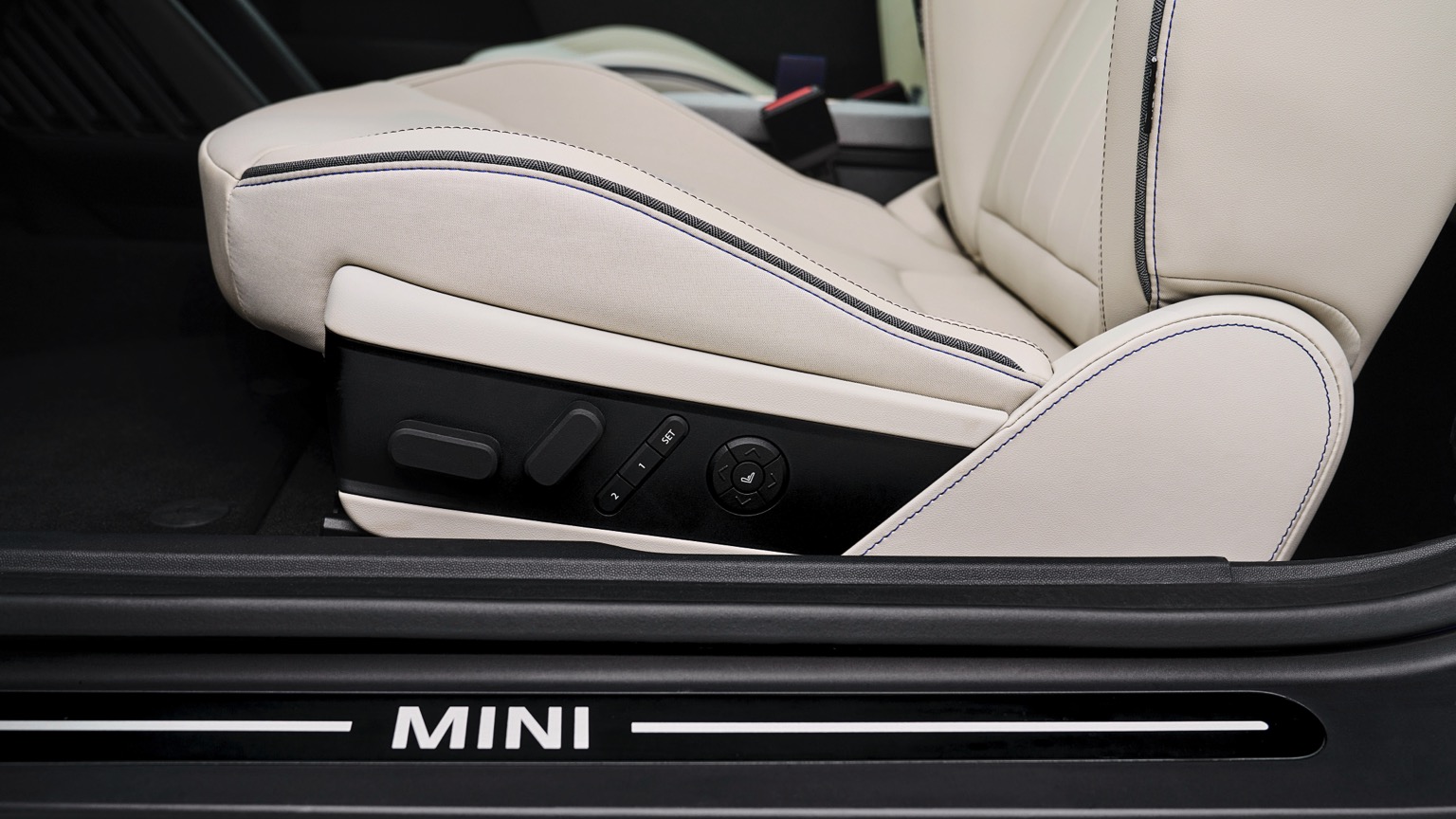 Vehicle Feature Picture