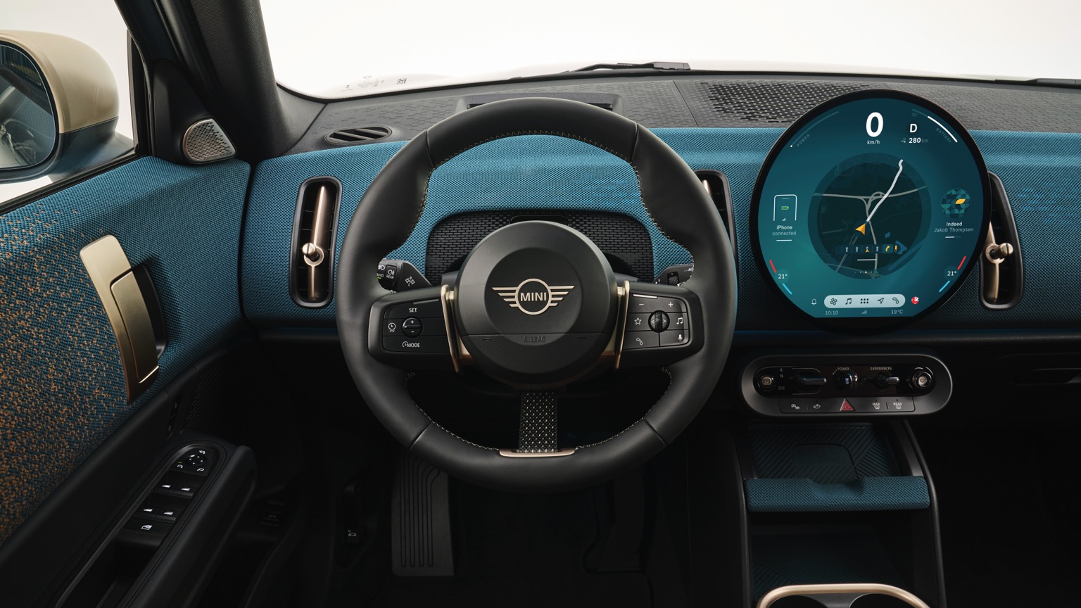 Vehicle Feature Picture