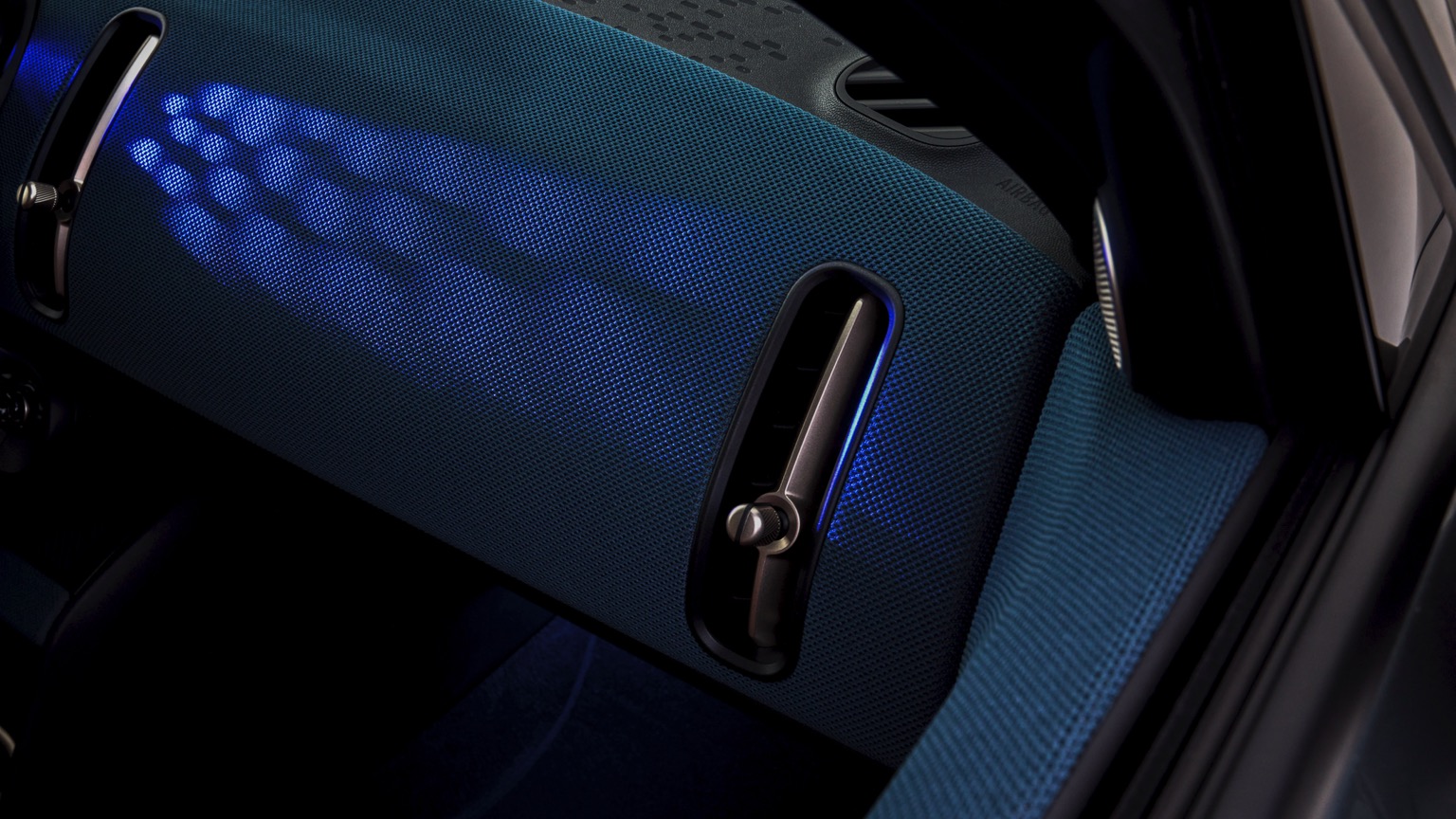 Vehicle Feature Picture