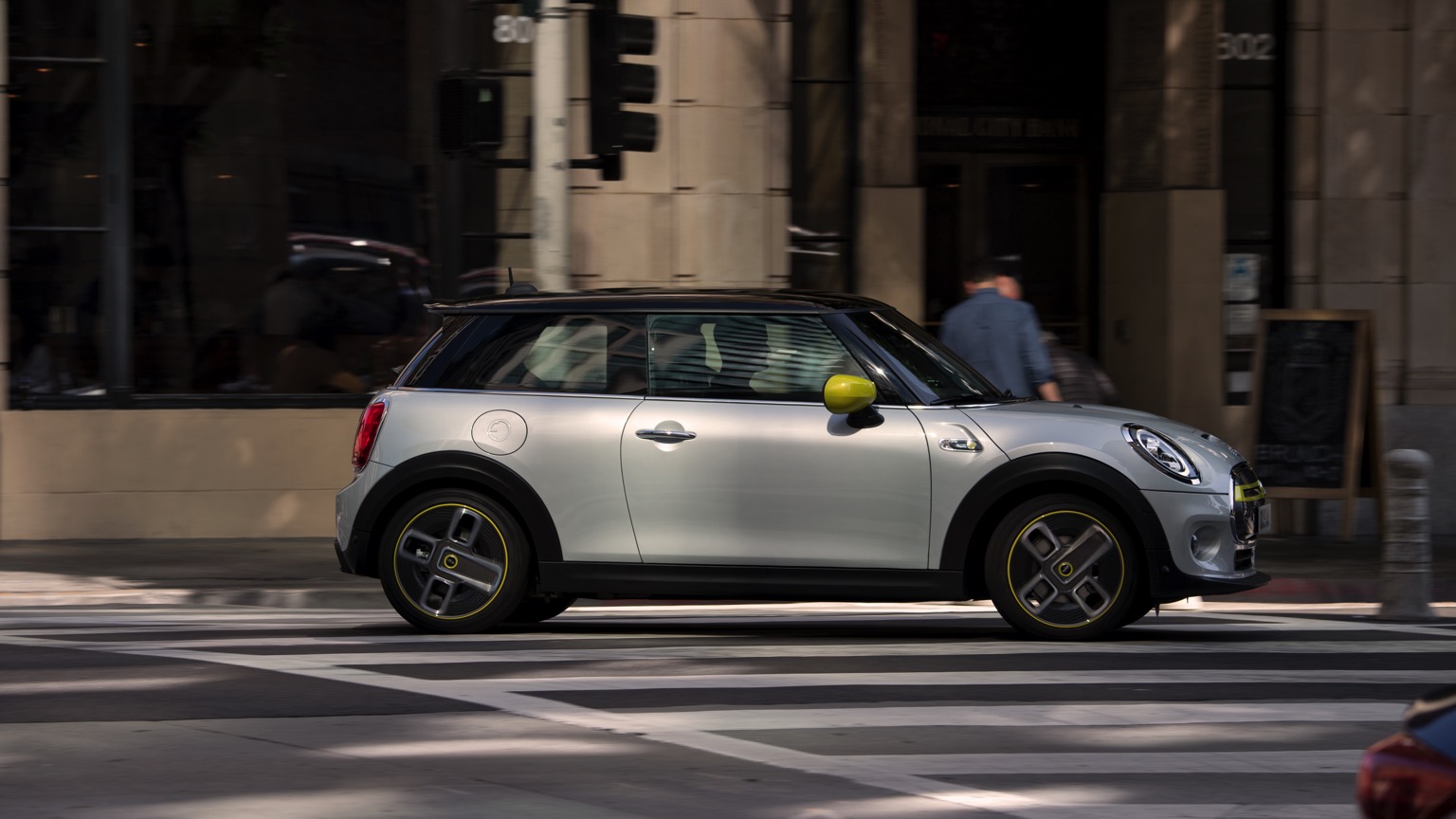 Vehicle Feature Picture