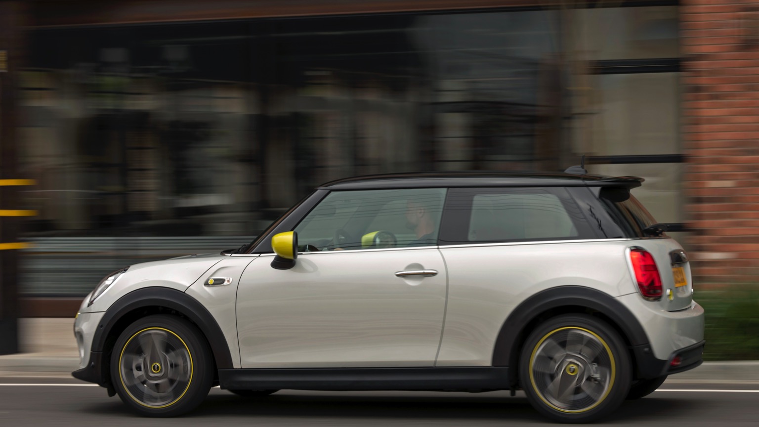 Vehicle Feature Picture