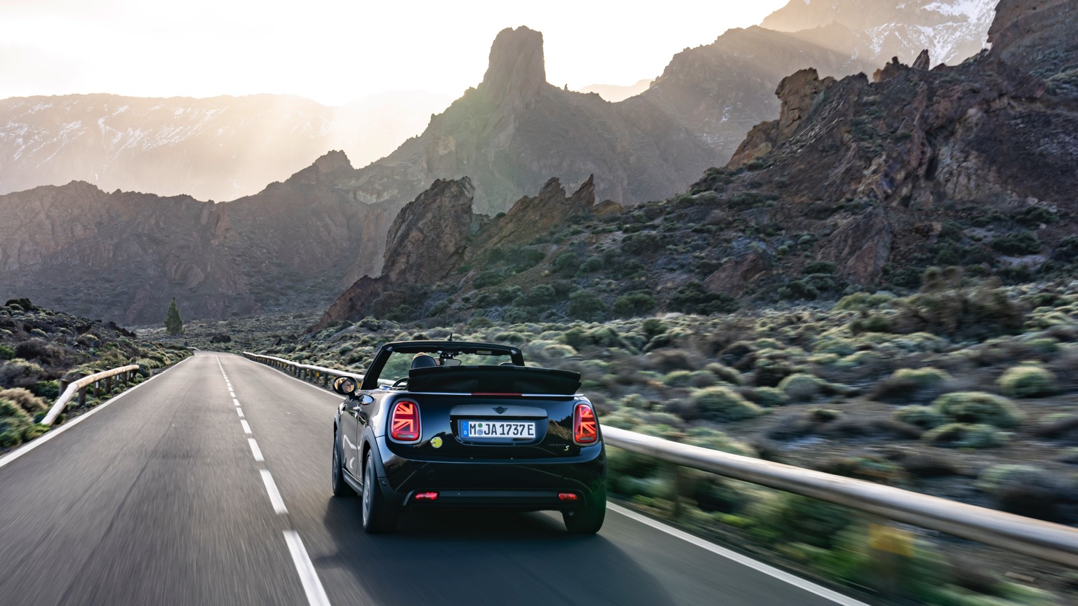 Vehicle Feature Picture