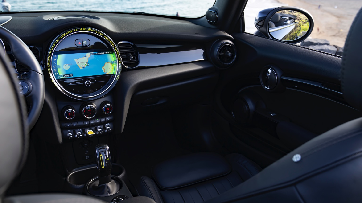 Vehicle Feature Picture