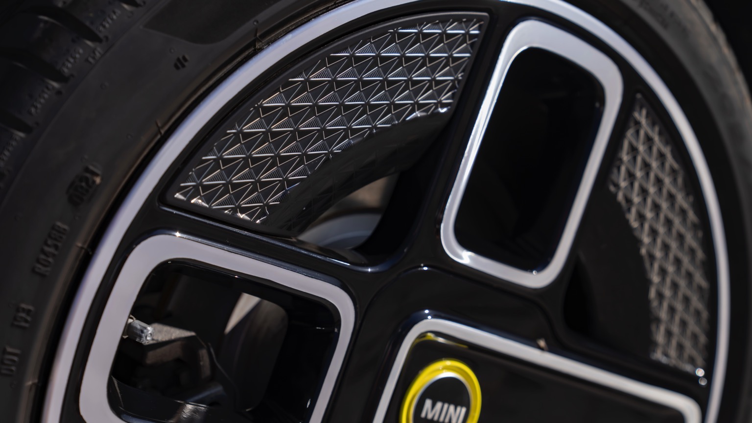 Vehicle Feature Picture