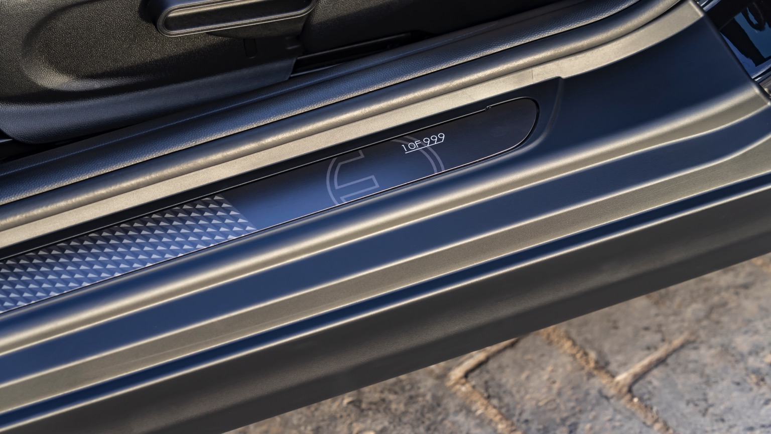 Vehicle Feature Picture