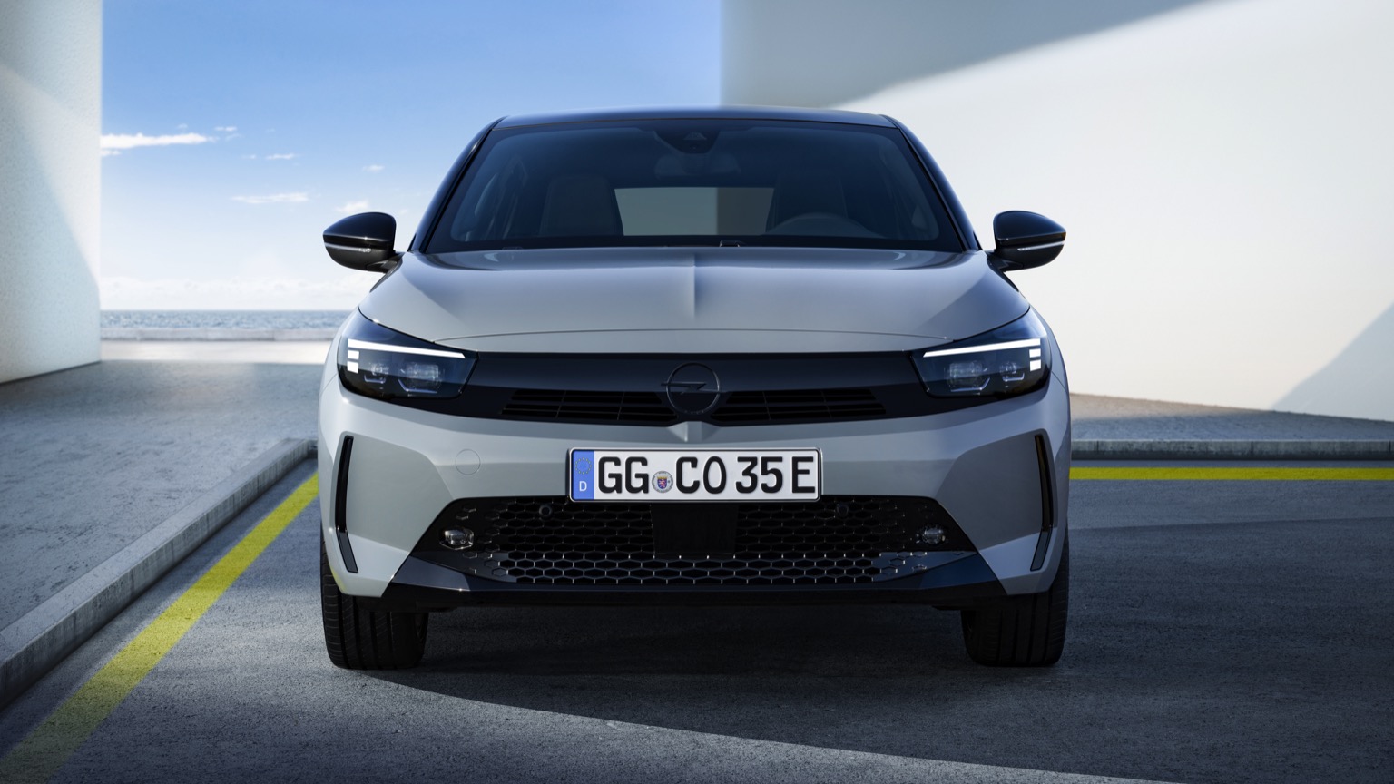 Vehicle Feature Picture