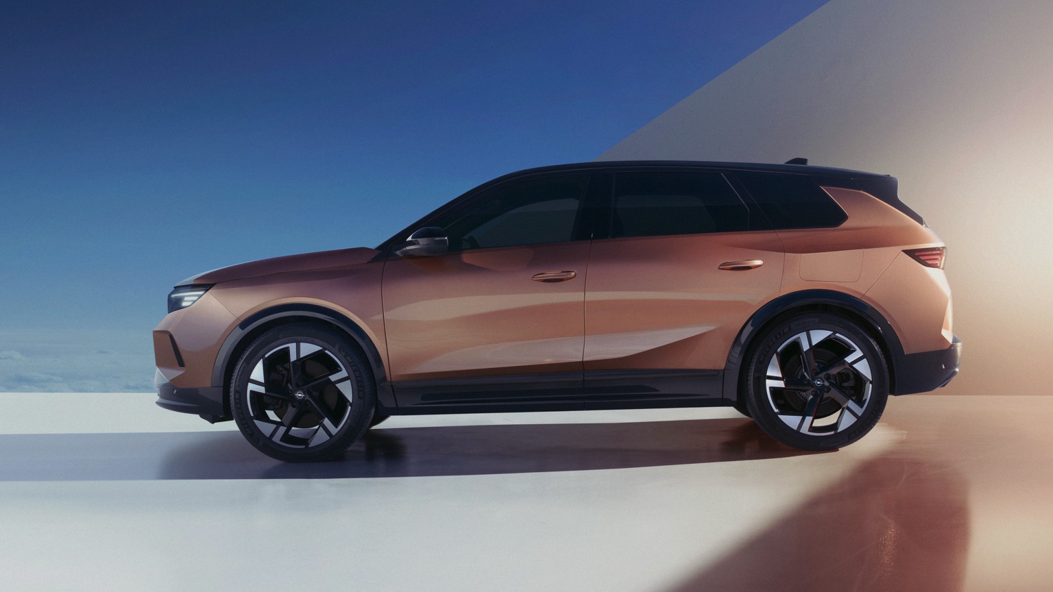 Vehicle Feature Picture