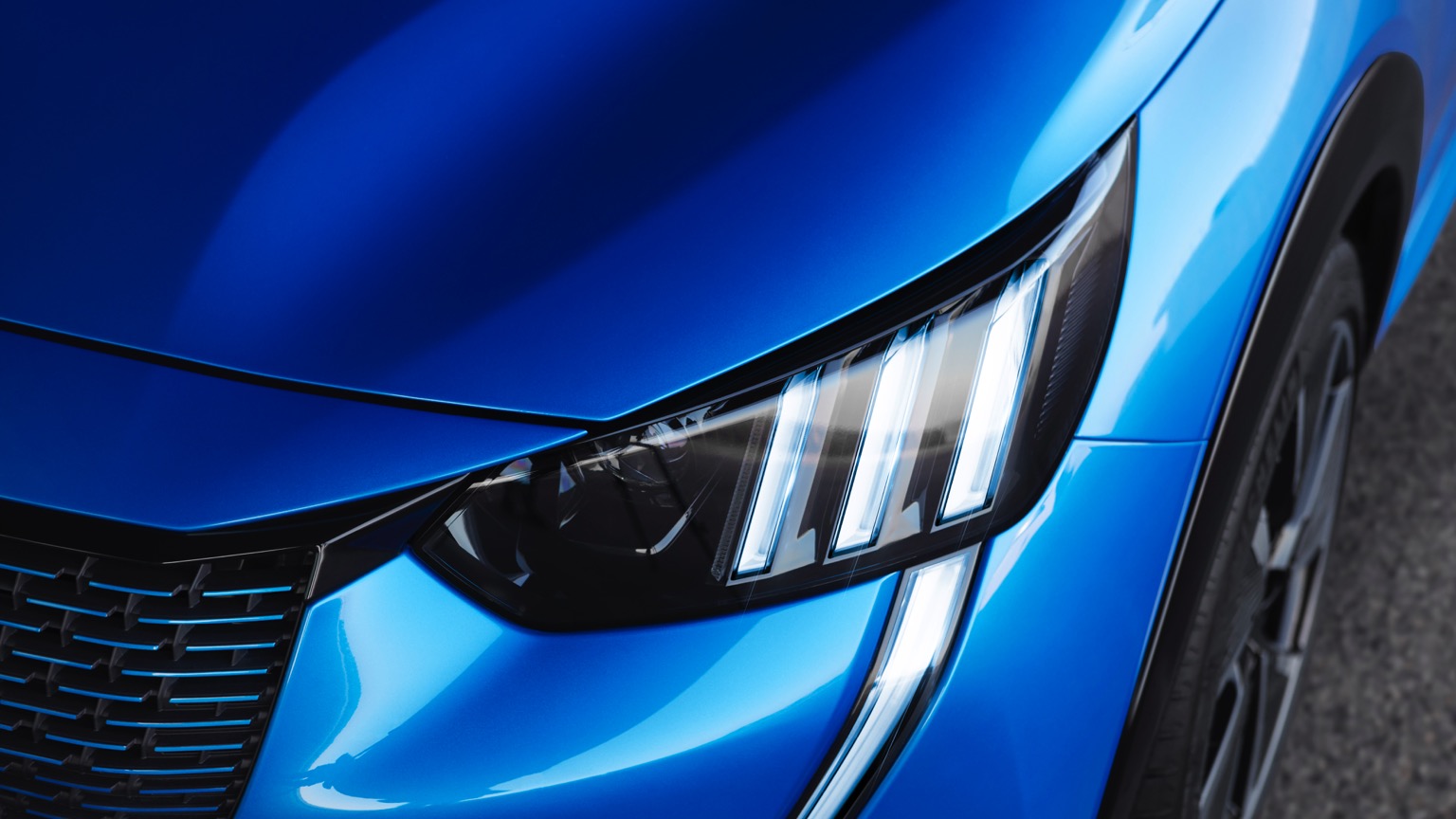 Vehicle Feature Picture