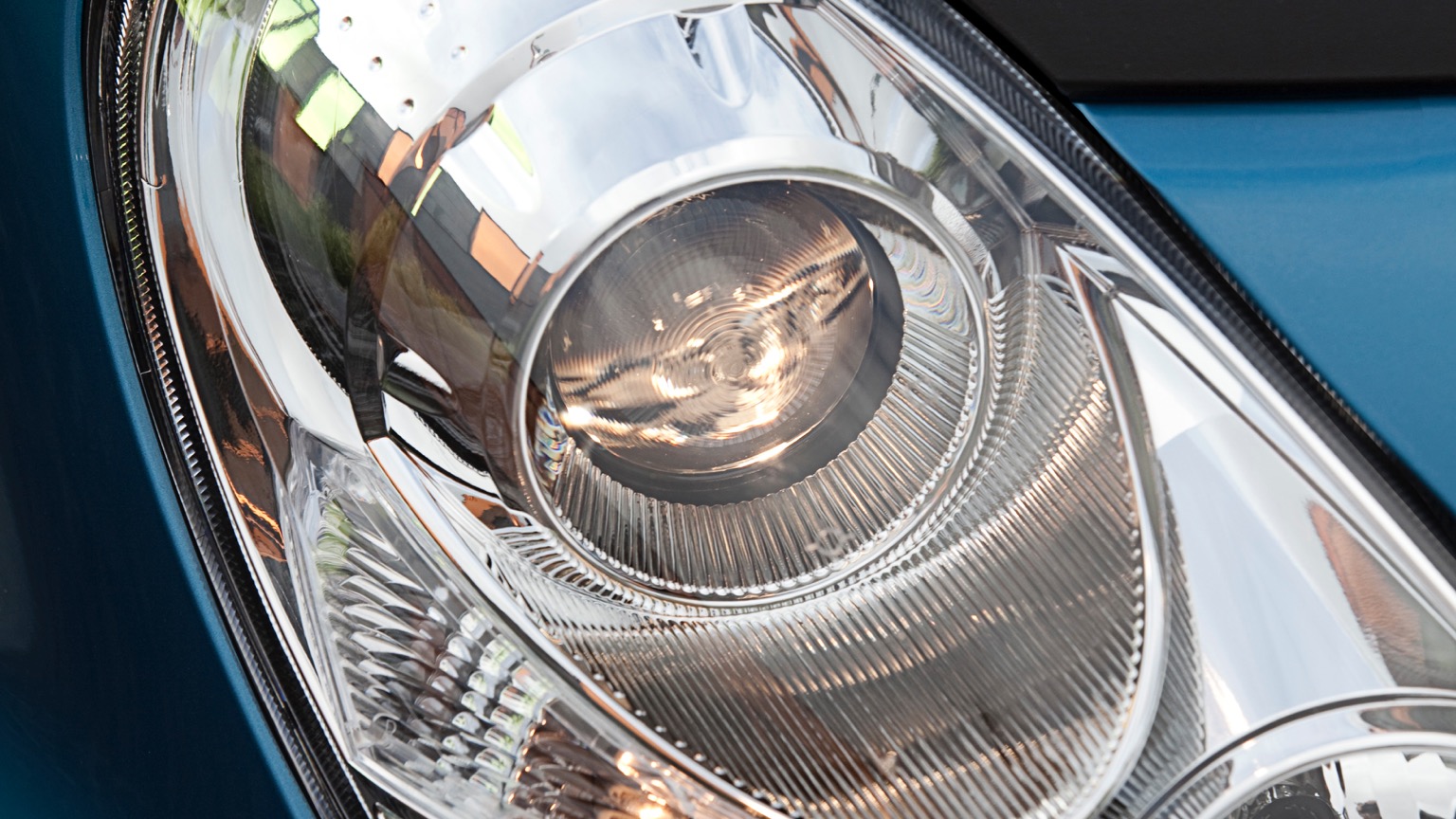 Vehicle Feature Picture