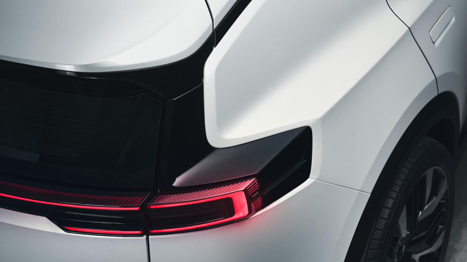 Vehicle Feature Picture