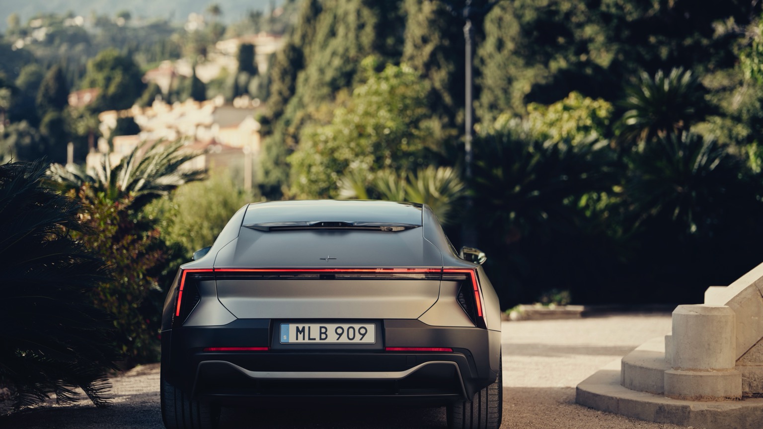 Vehicle Feature Picture