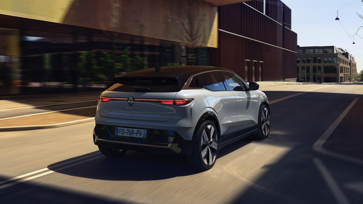 Vehicle Feature Picture