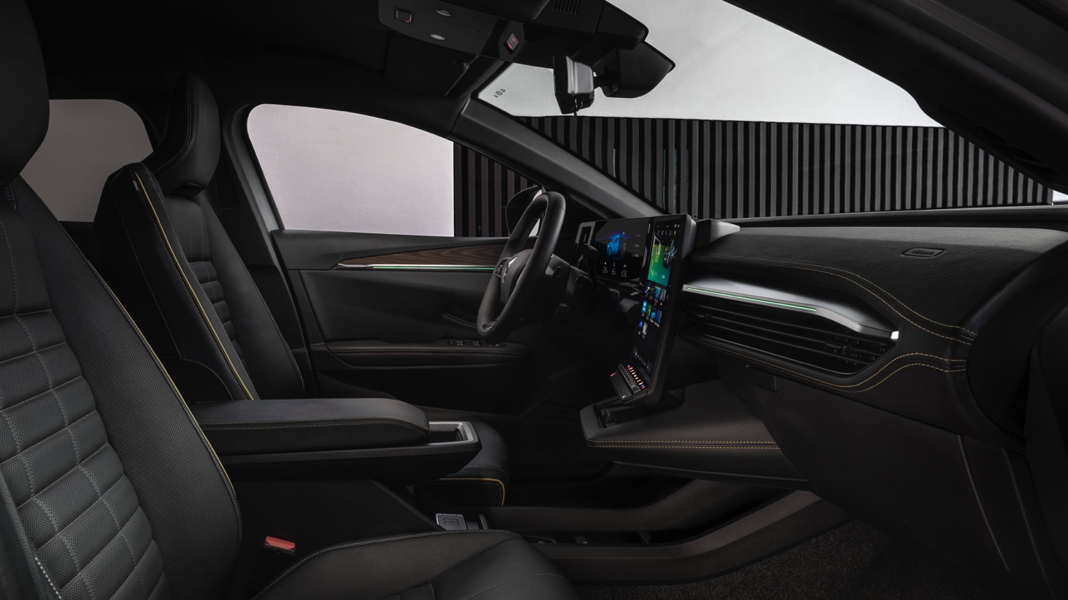 Vehicle Feature Picture