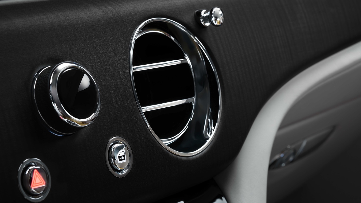 Vehicle Feature Picture