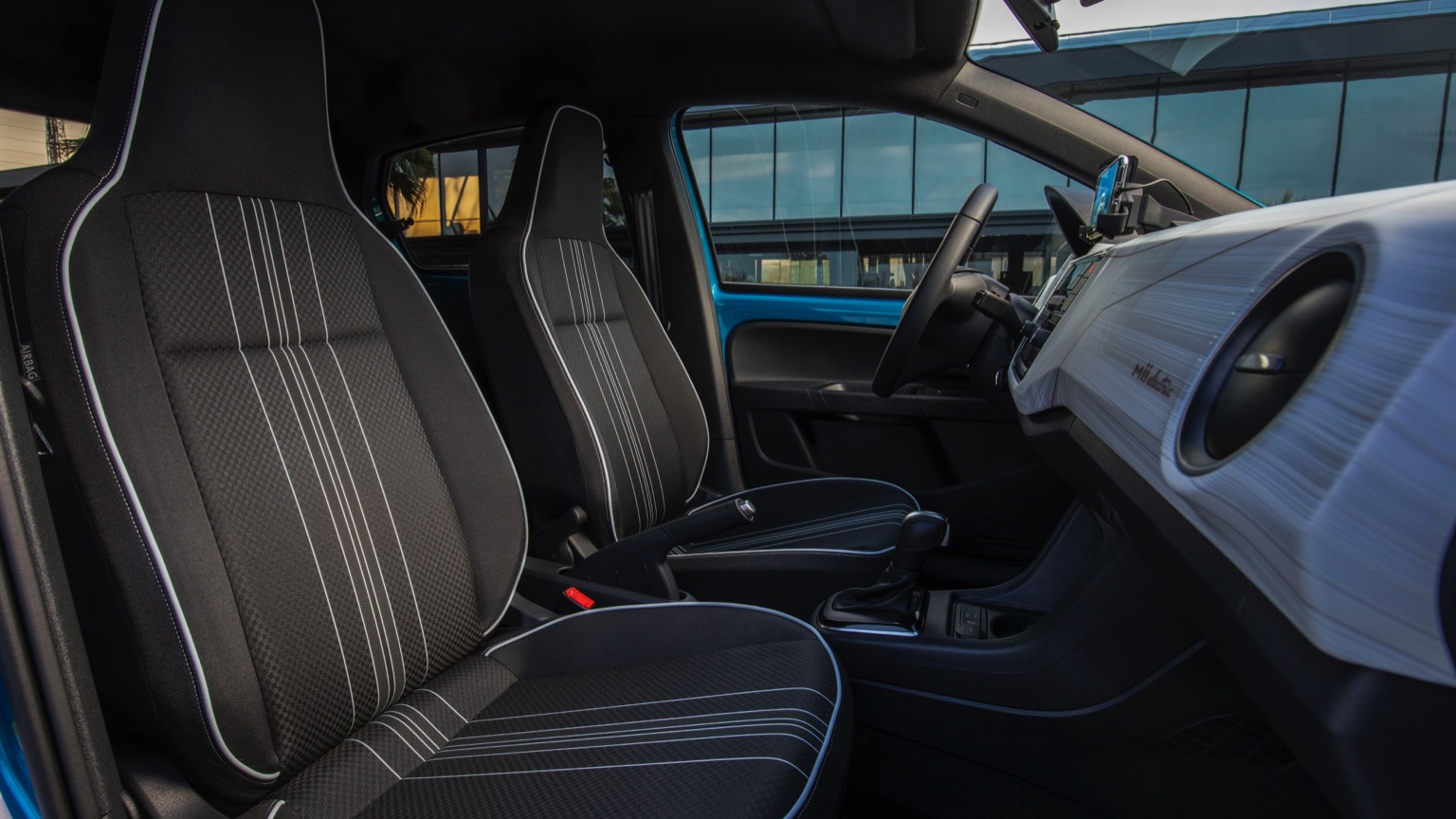 Vehicle Feature Picture