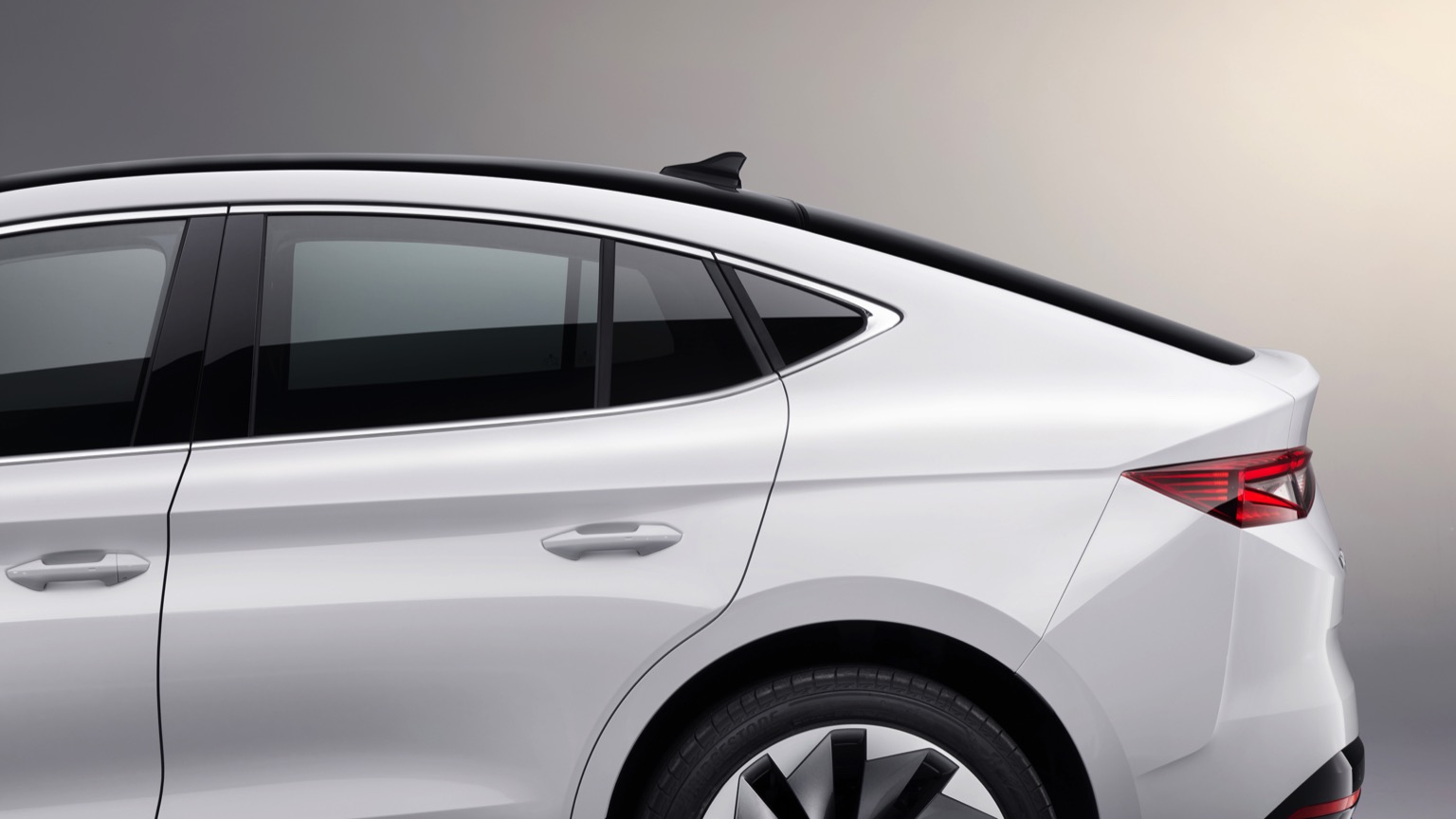 Vehicle Feature Picture