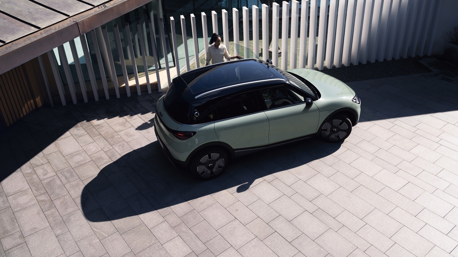 Vehicle Feature Picture