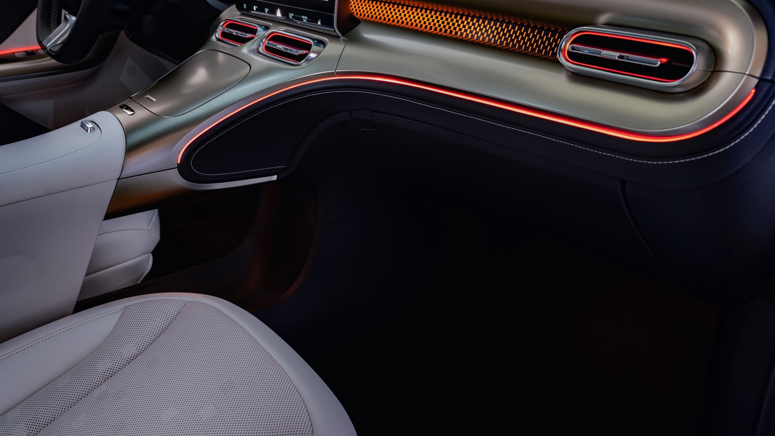 Vehicle Feature Picture