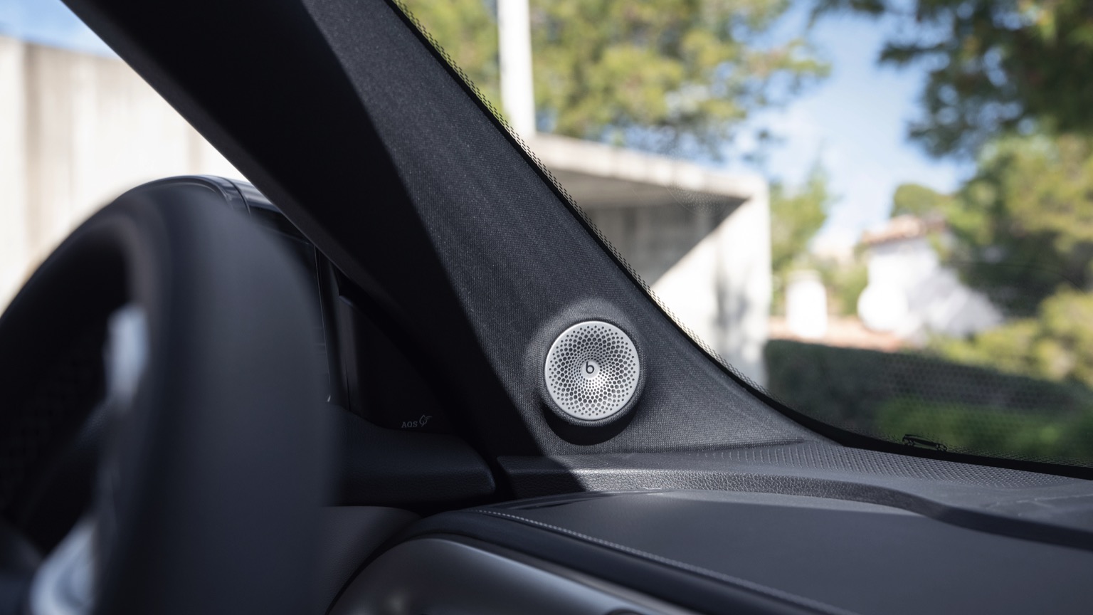 Vehicle Feature Picture