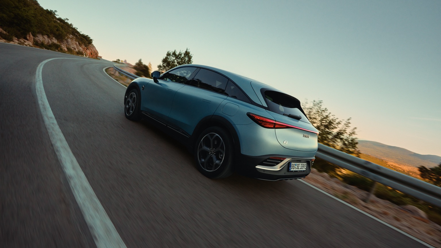 Vehicle Feature Picture