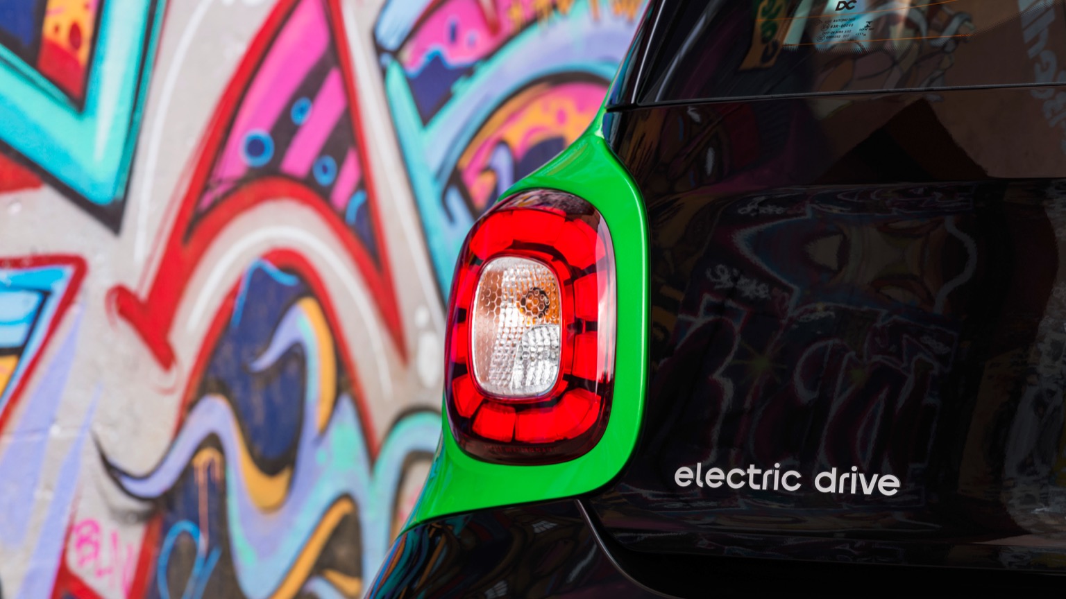 Vehicle Feature Picture