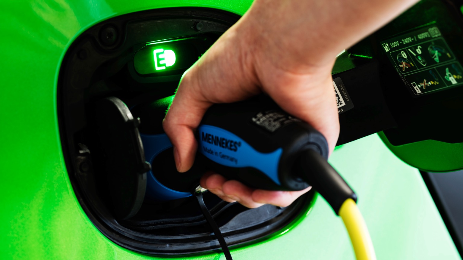 Vehicle Feature Picture