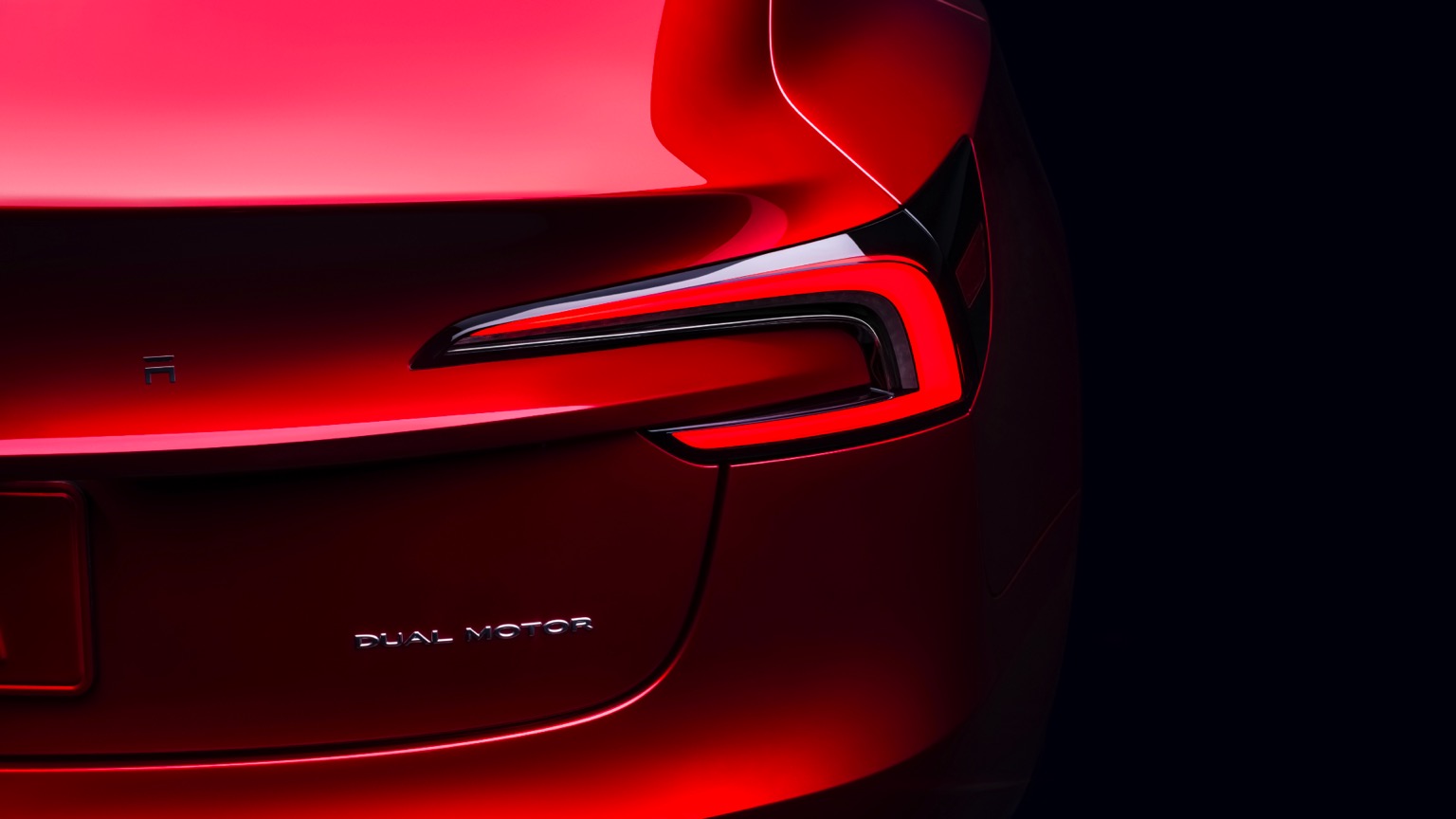 Vehicle Feature Picture