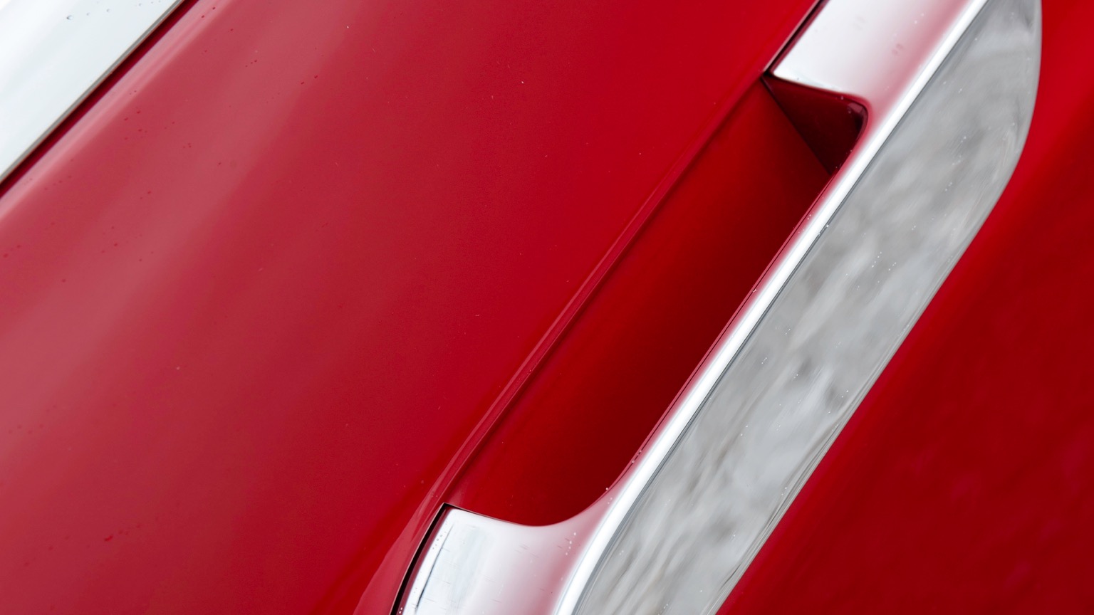 Vehicle Feature Picture