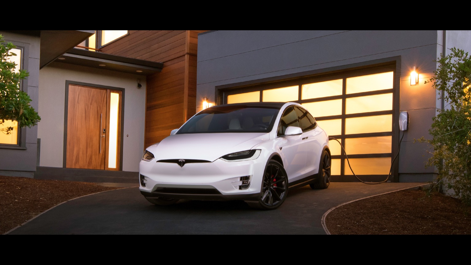 Vehicle Feature Picture