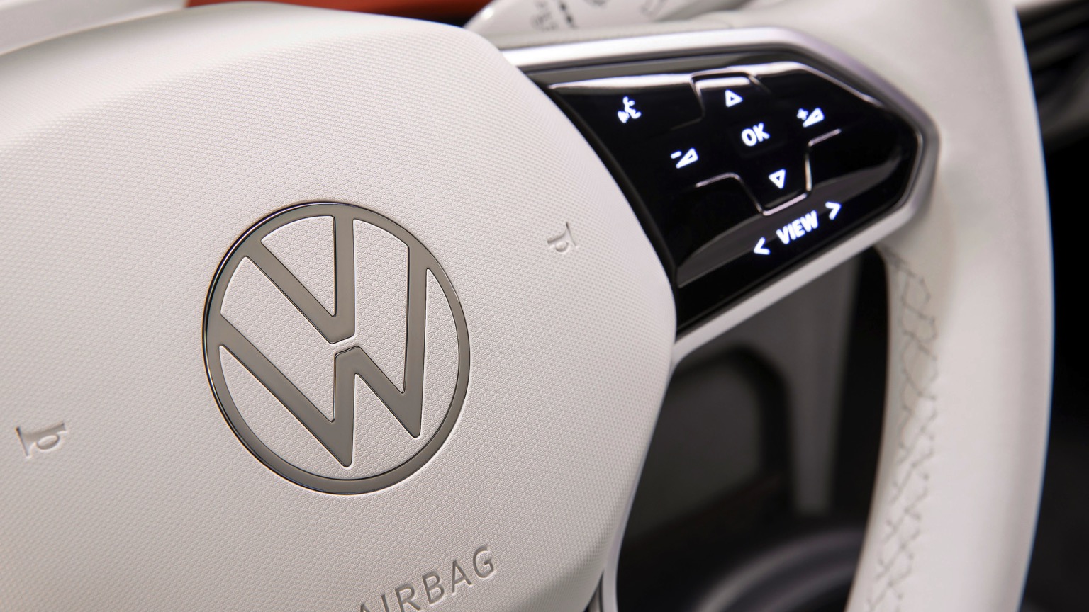 Vehicle Feature Picture