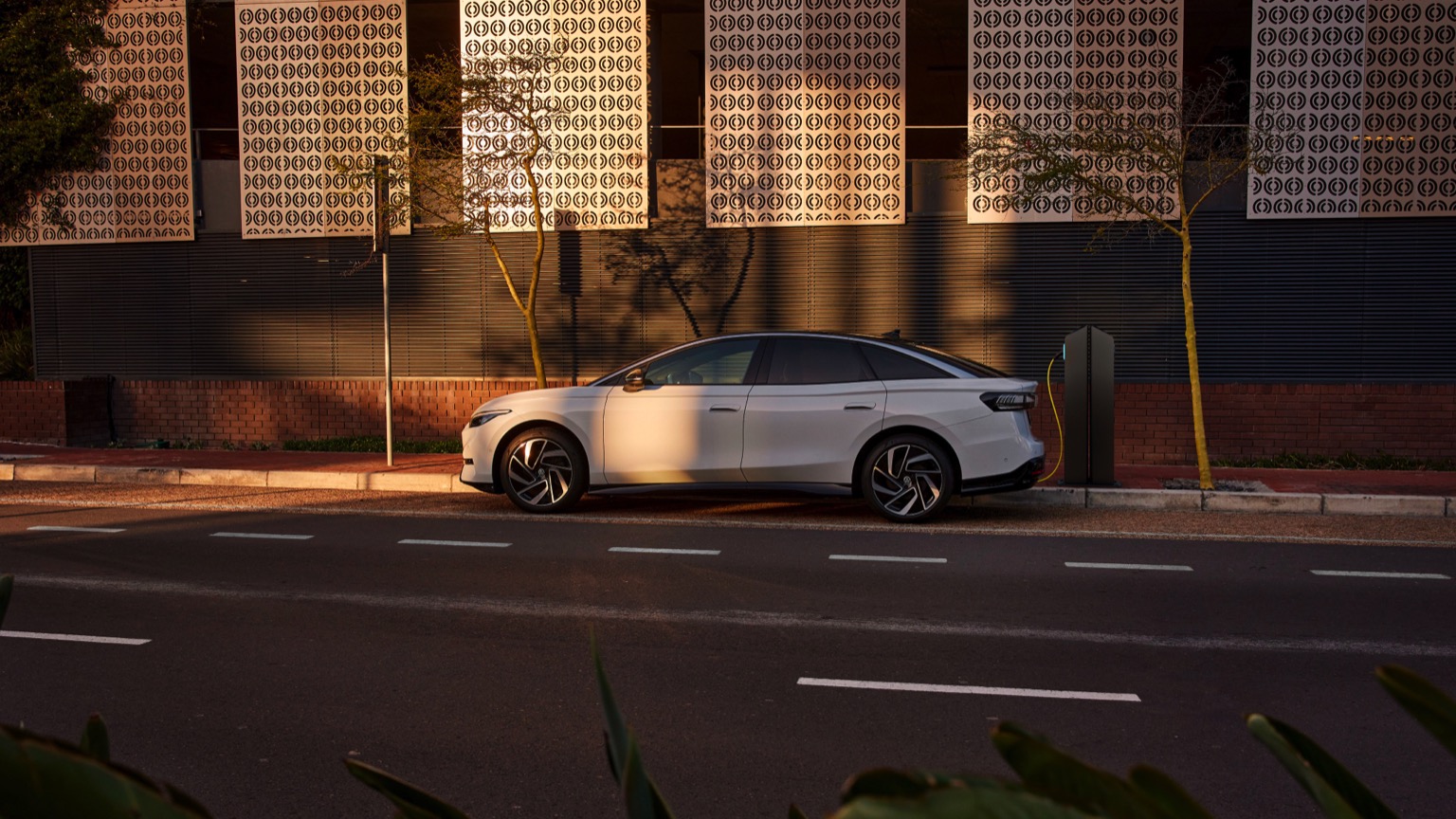 Vehicle Feature Picture