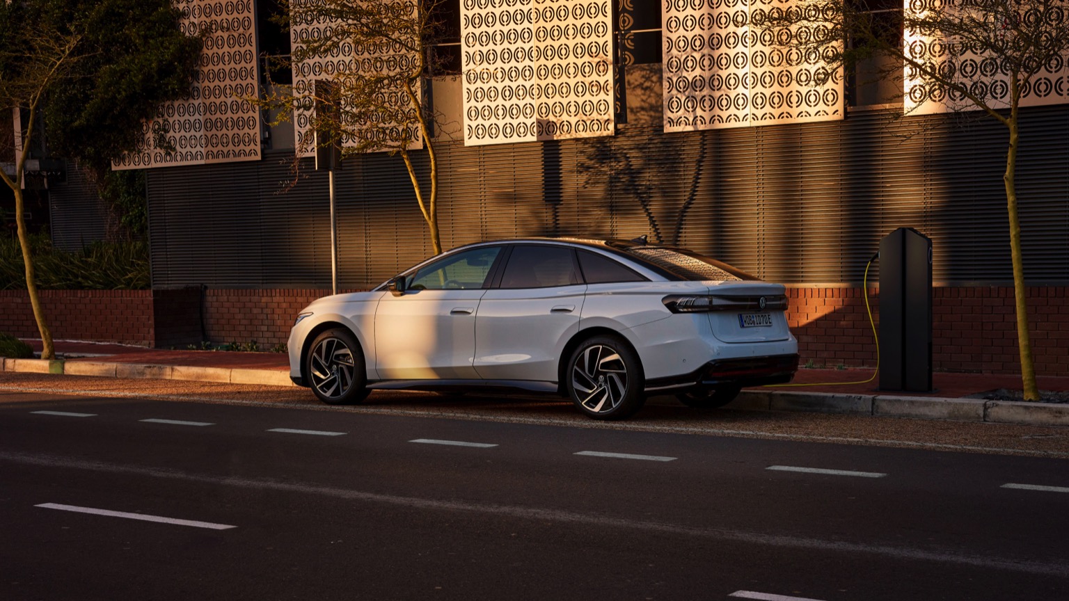 Vehicle Feature Picture