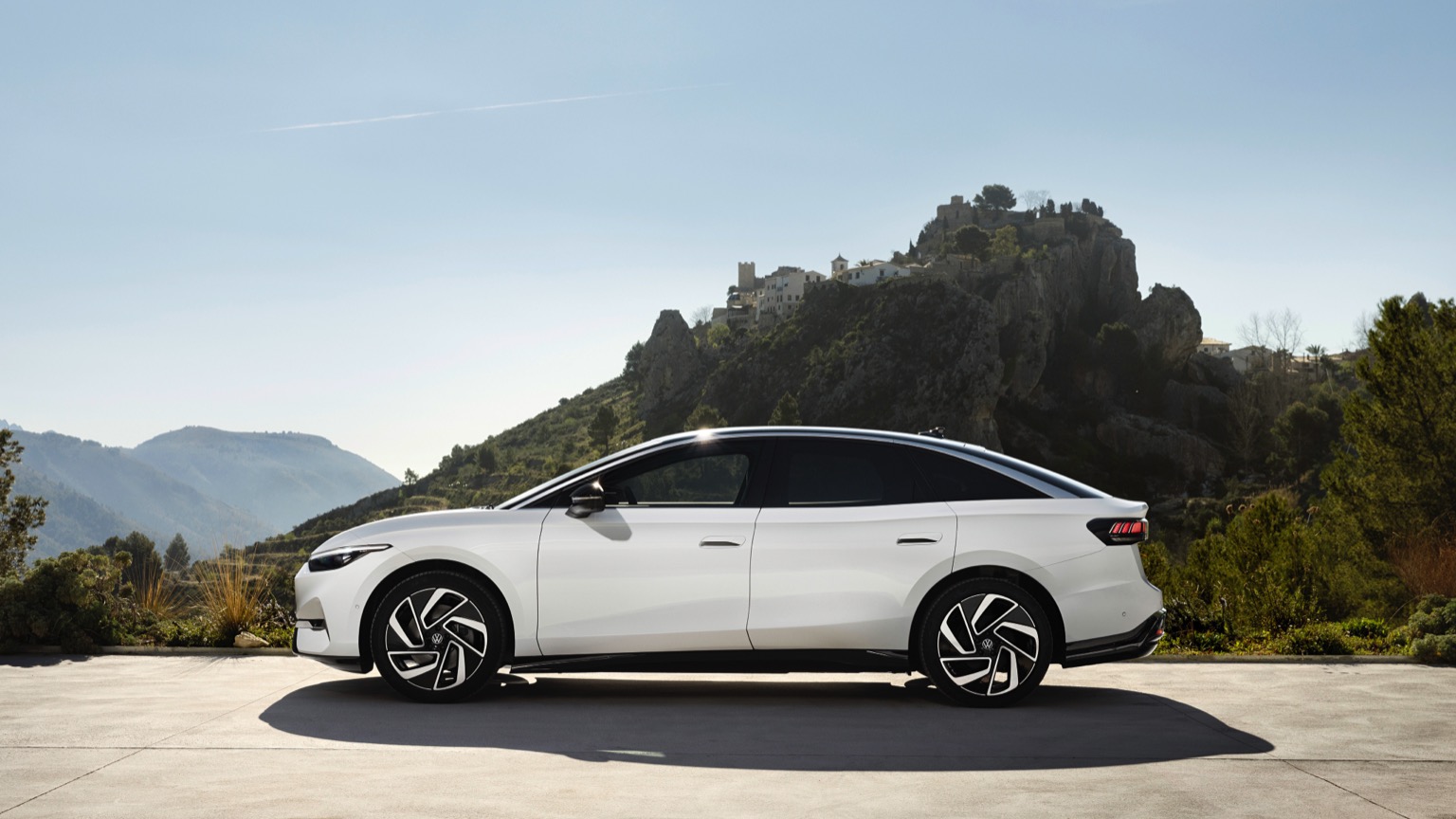 Vehicle Feature Picture