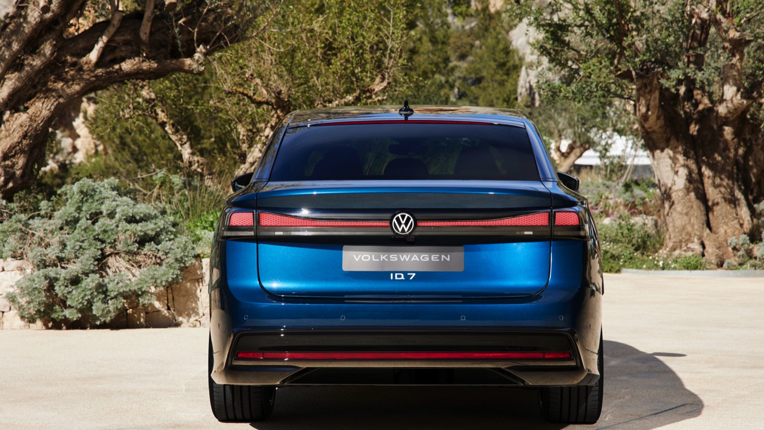 Vehicle Feature Picture