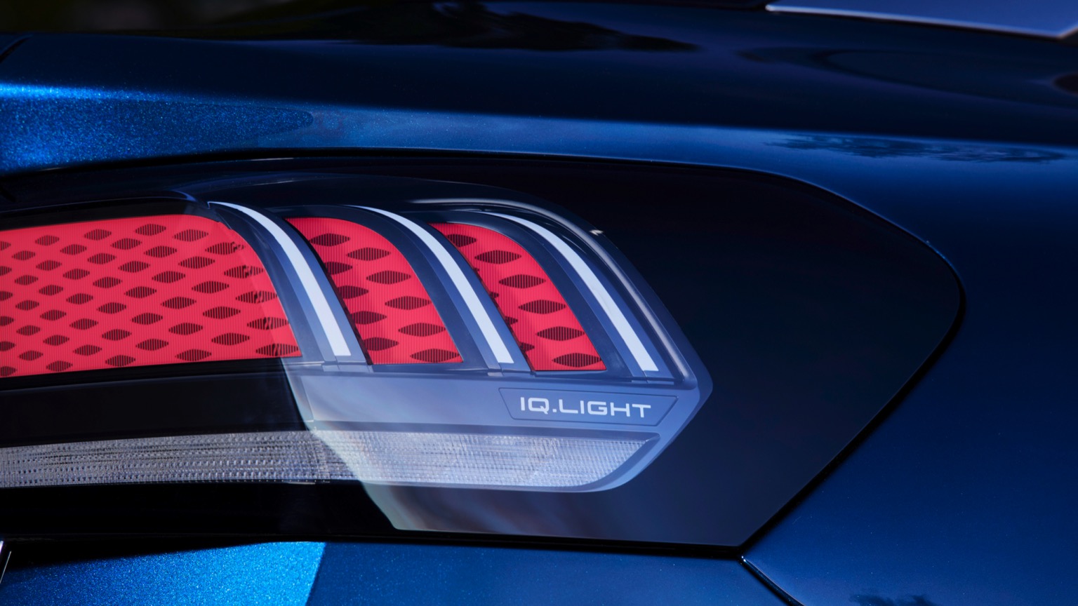 Vehicle Feature Picture