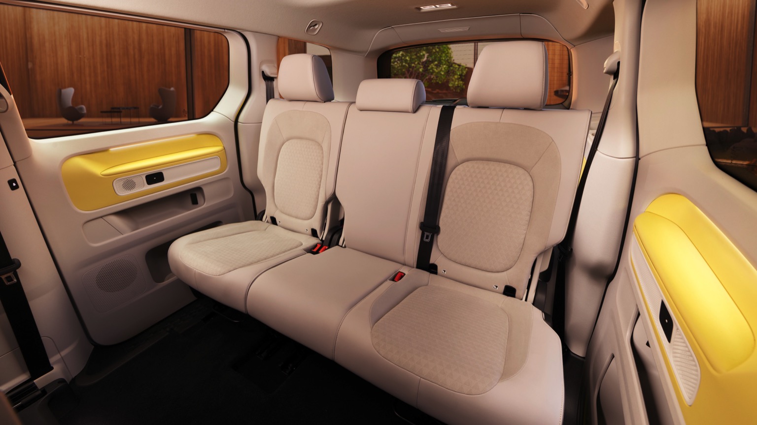 Vehicle Feature Picture