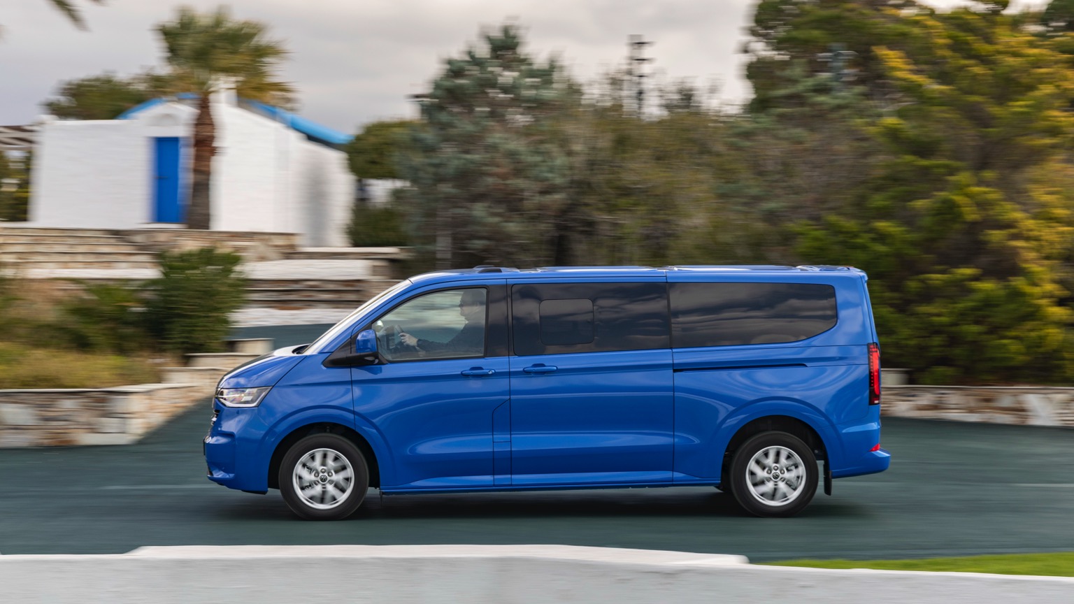 Vehicle Feature Picture