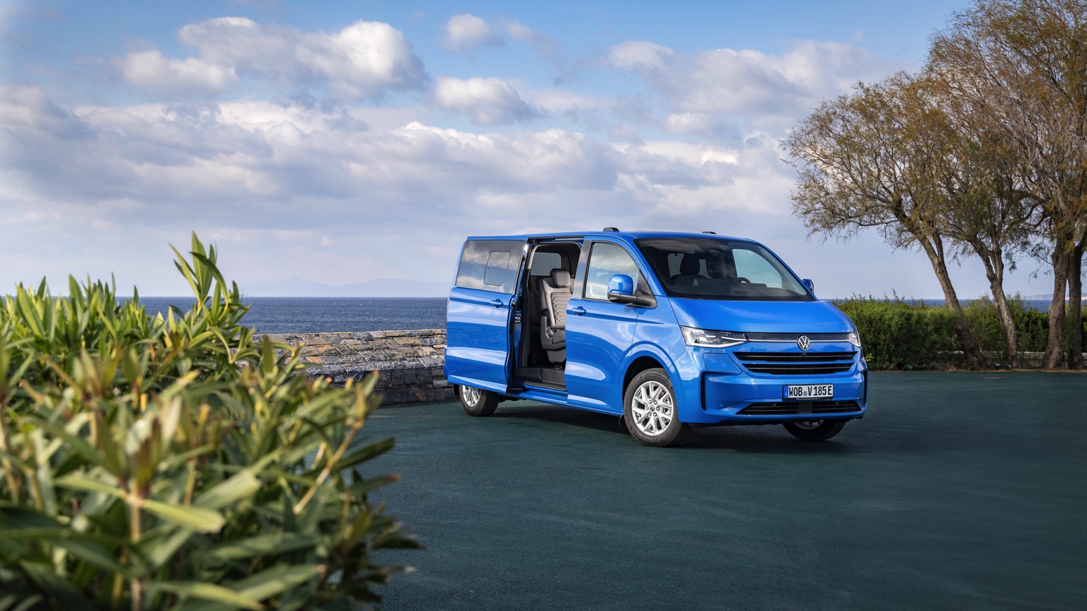 Vehicle Feature Picture