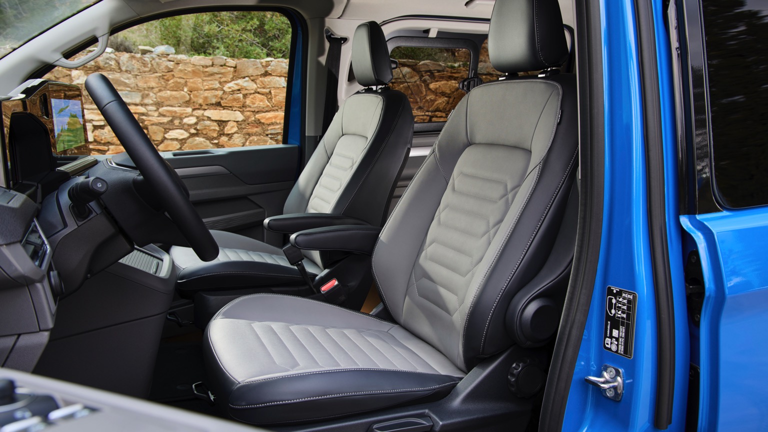 Vehicle Feature Picture