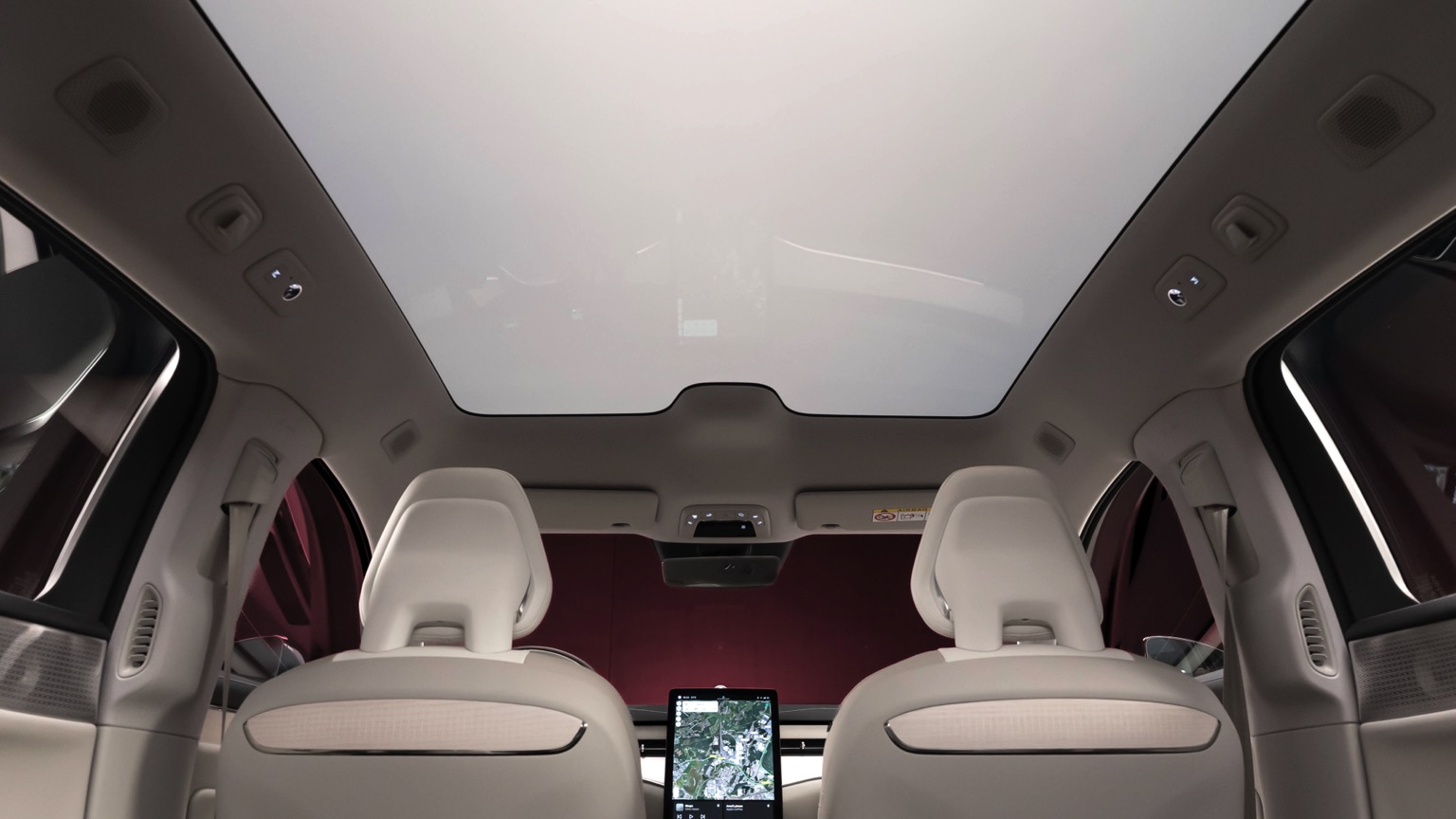 Vehicle Feature Picture