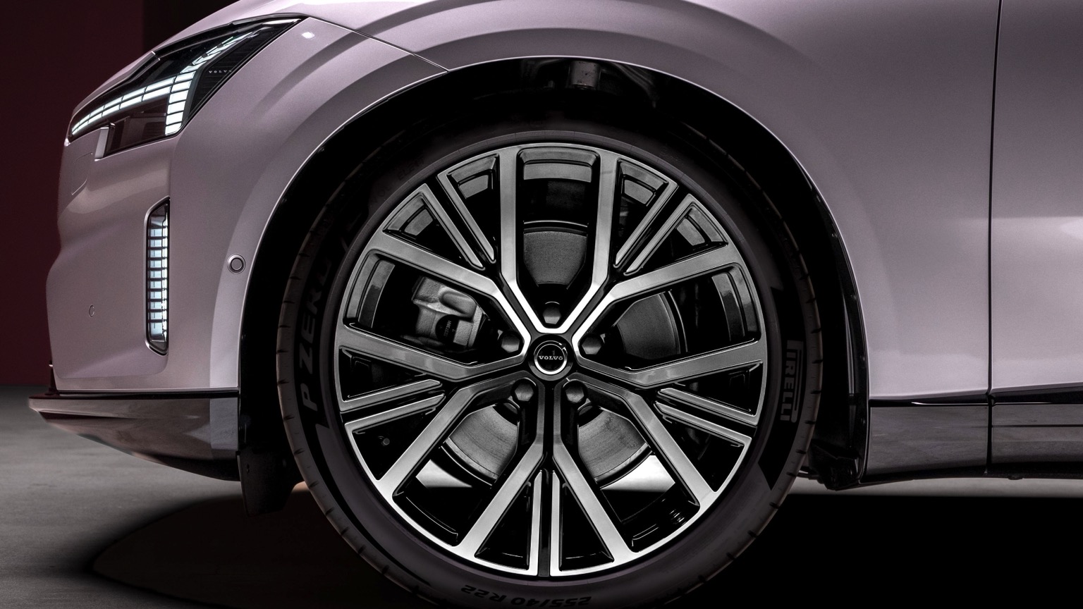 Vehicle Feature Picture