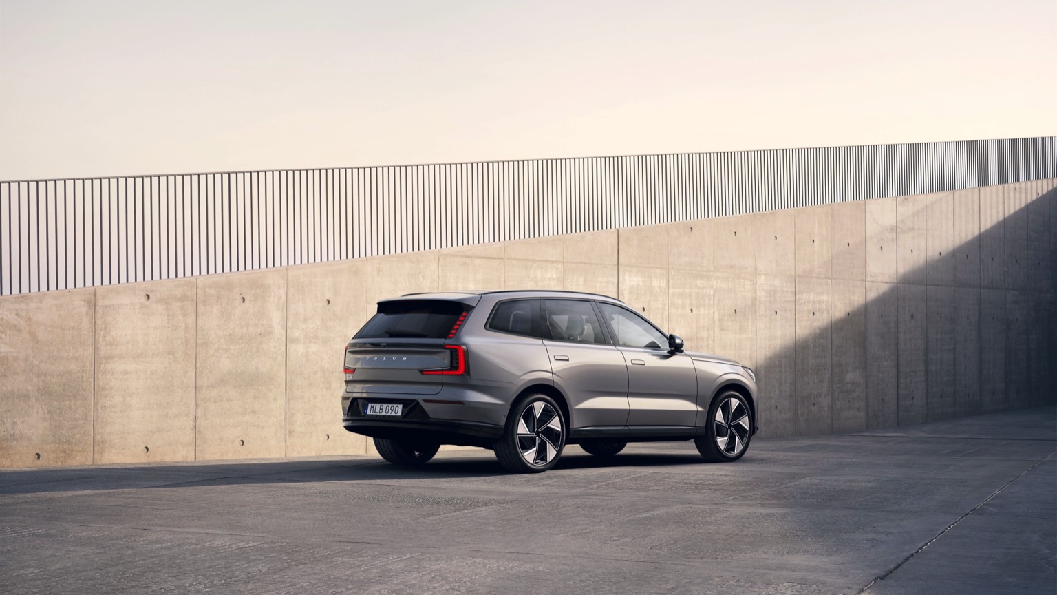 Vehicle Feature Picture