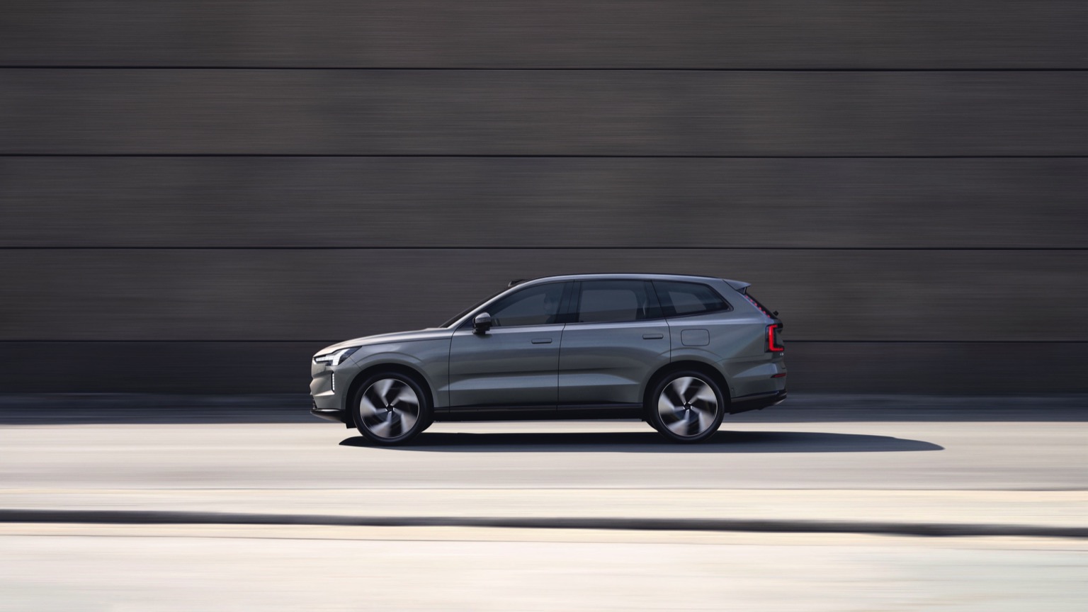 Vehicle Feature Picture