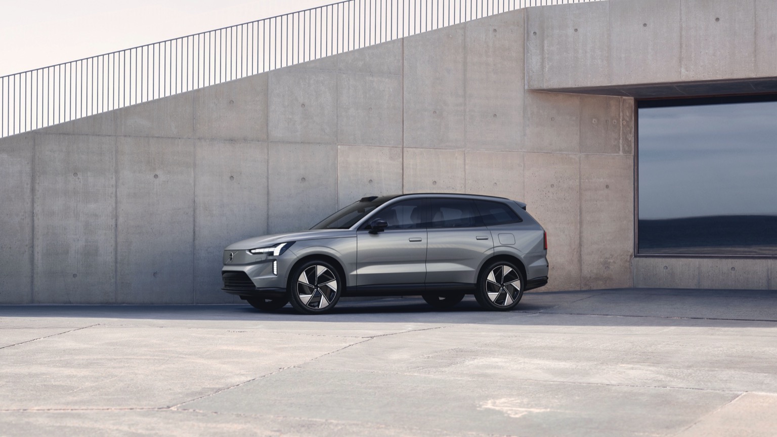 Vehicle Feature Picture