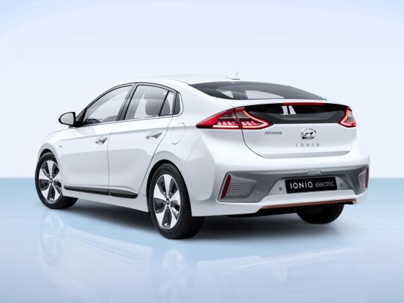 Compatible with all Hyundai electric and plug-in hybrids