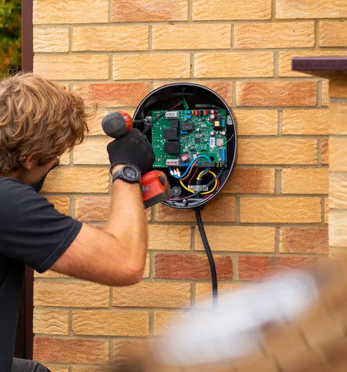 LEVC - Low-res-31.jpg